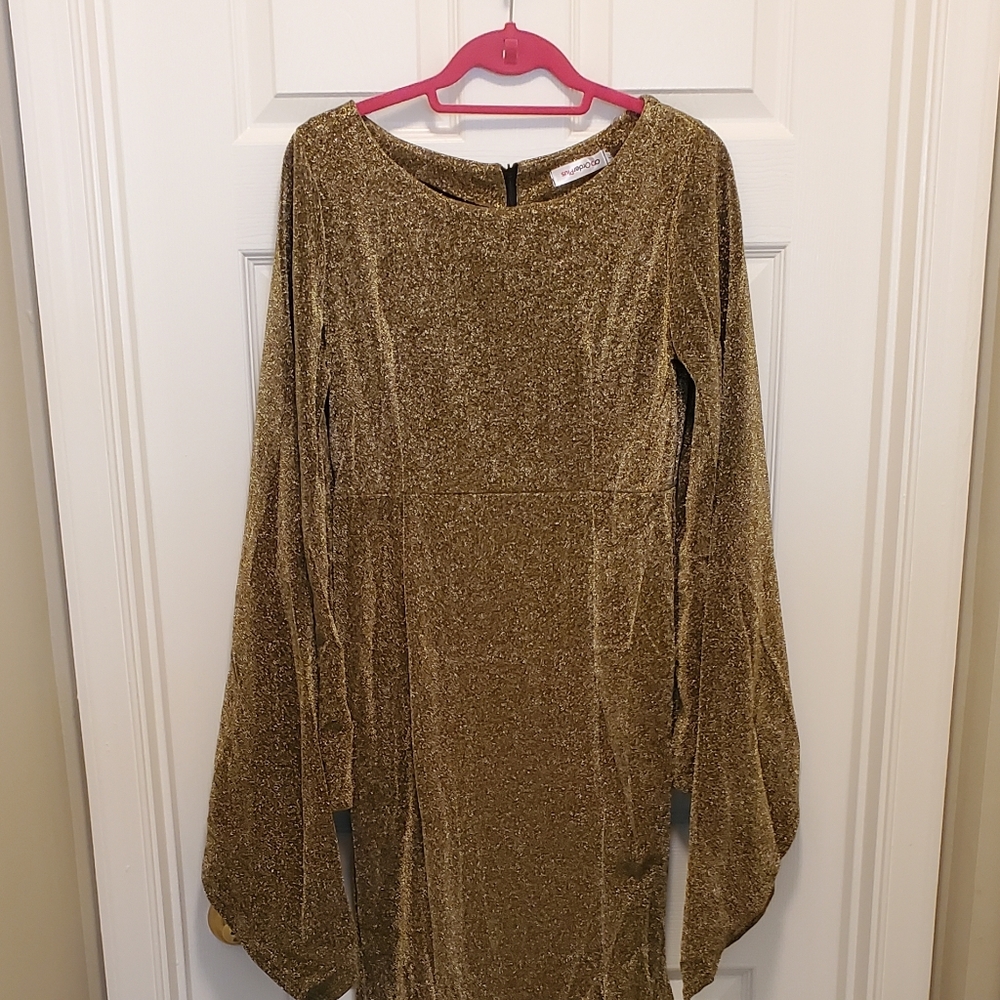 NWOT Gold Fishtail Gown (Large)
